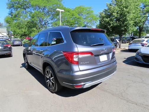 Modern Steel Metallic 2021 Honda Pilot AWD Elite