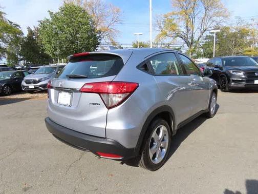 2022 Honda HR-V LX