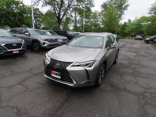 2022 Lexus UX 200 Base
