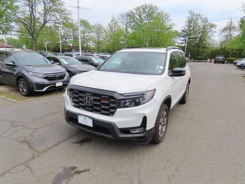 2023 Honda Passport AWD TrailSport