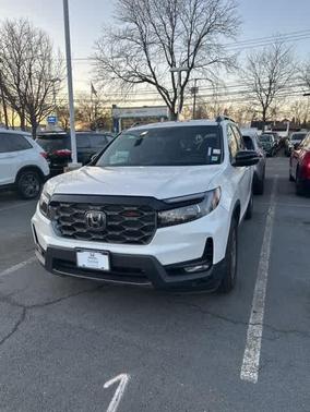 2023 Honda Passport AWD TrailSport
