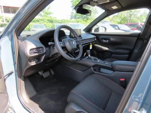 2025 Honda HR-V AWD Sport