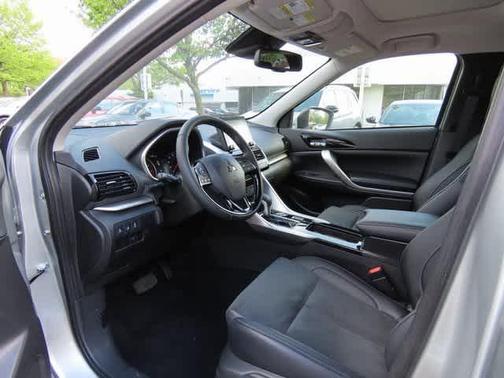 2025 Mitsubishi Eclipse Cross SE