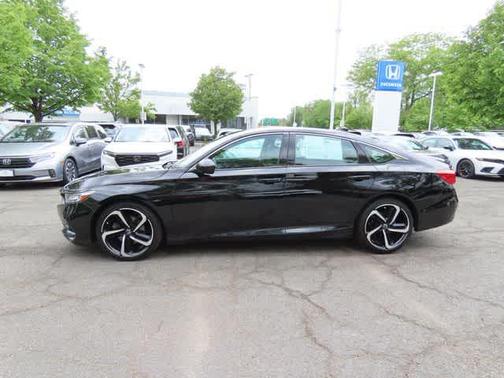 Crystal Black Pearl 2018 Honda Accord Sport