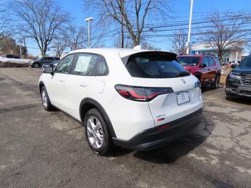 2023 Honda HR-V LX