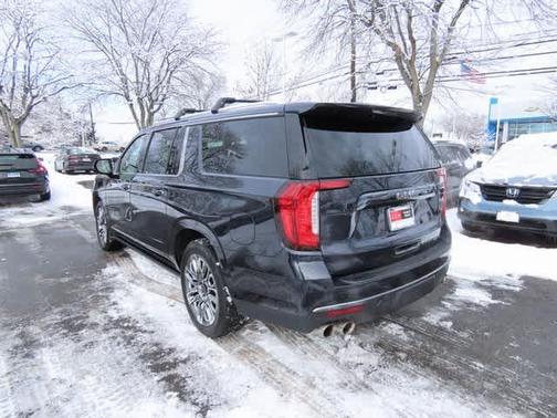 2023 GMC Yukon XL Denali Ultimate