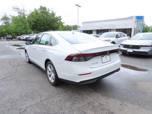 Platinum White Pearl 2023 Honda Accord LX 1.5T