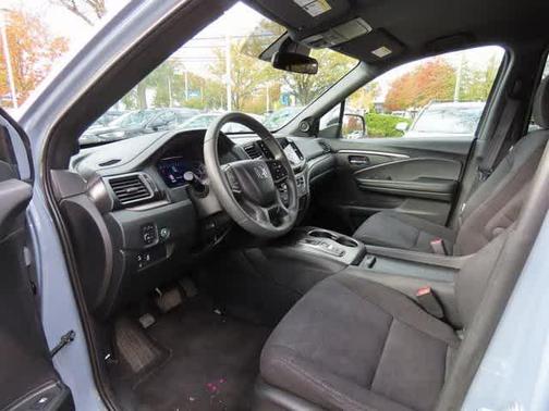 2022 Honda Pilot AWD Sport