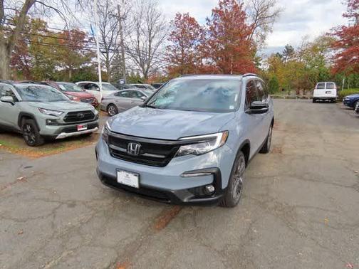 2022 Honda Pilot AWD Sport
