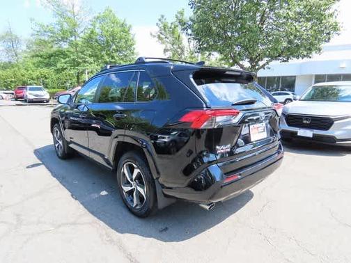 2022 Toyota RAV4 Prime SE