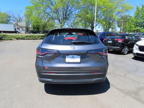 Modern Steel Metallic 2024 Honda HR-V LX