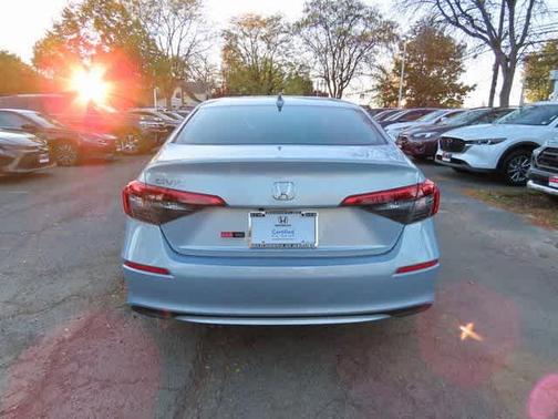 2022 Honda Civic EX