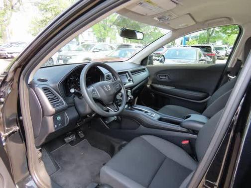 2021 Honda HR-V LX