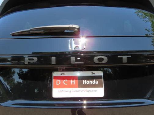 Crystal Black Pearl 2026 Honda Pilot Sport