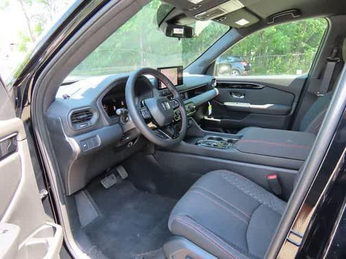 Crystal Black Pearl 2026 Honda Pilot Sport