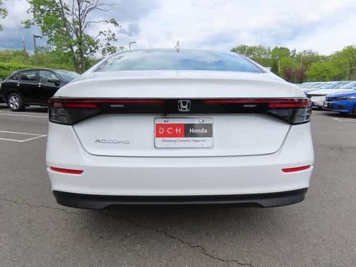 2025 Honda Accord LX 1.5T
