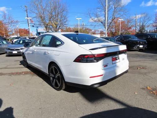 2024 Honda Accord Hybrid Base