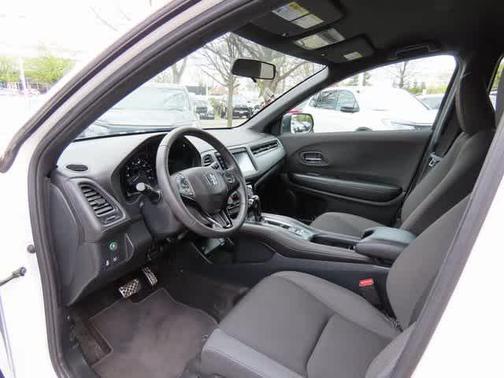 2022 Honda HR-V AWD Sport