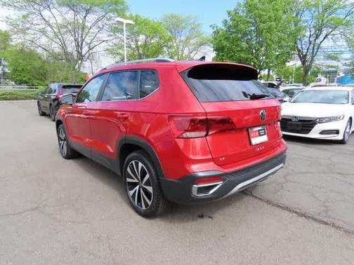 2022 Volkswagen Taos 1.5T SE