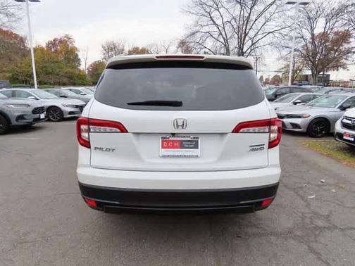 2022 Honda Pilot AWD Special Edition