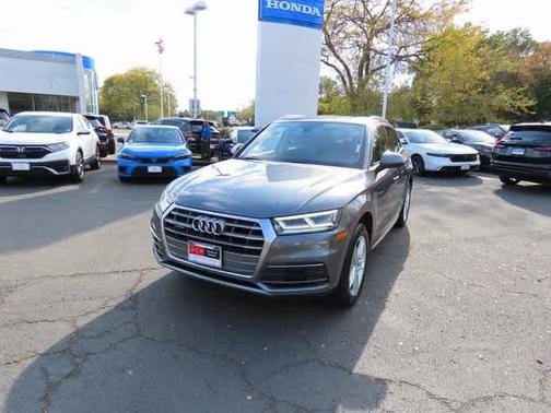 2018 Audi Q5 2.0T Premium Plus