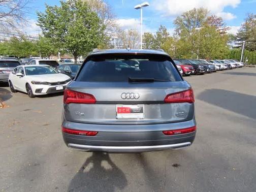 2018 Audi Q5 2.0T Premium Plus