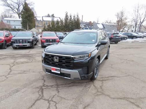 2026 Honda Pilot Touring 8-Passenger