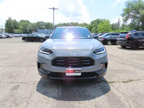 Urban Gray Pearl 2027 Honda HR-V Sport