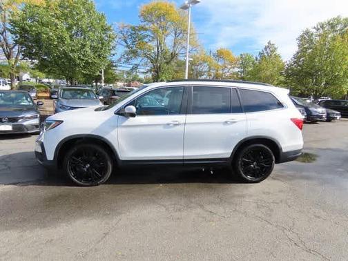 2022 Honda Pilot AWD Special Edition