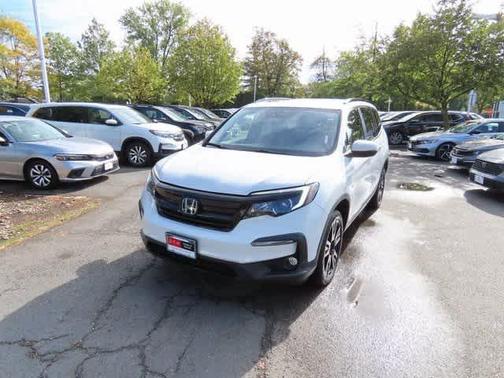 2022 Honda Pilot AWD Special Edition