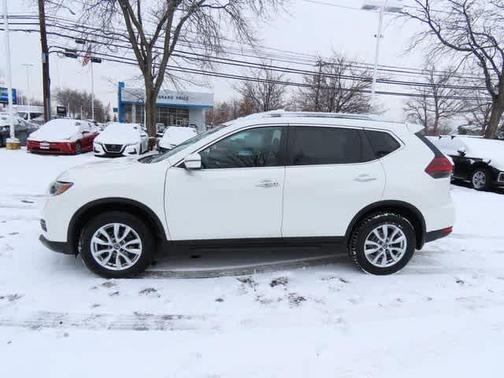 2018 Nissan Rogue SV