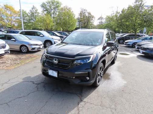 2022 Honda Pilot AWD Special Edition