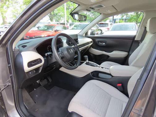 Modern Steel Metallic 2023 Honda HR-V LX