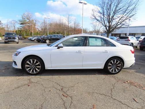 2022 Audi A4 40 Premium Plus