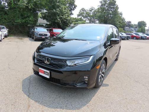 Crystal Black Pearl 2026 Honda Odyssey EX-L