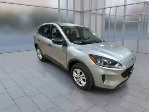 ICONIC SILVER 2022 Ford Escape S