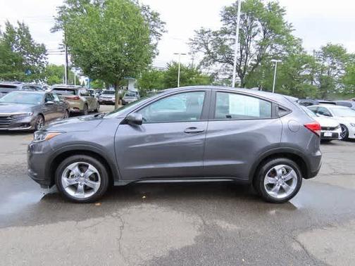 2022 Honda HR-V LX