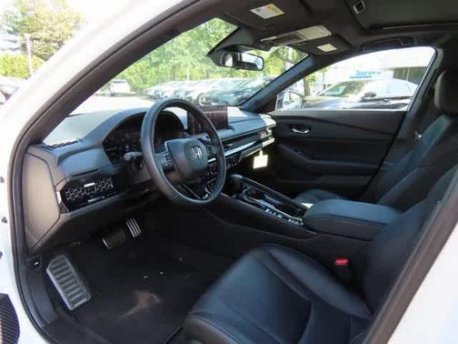 2024 Honda Accord Hybrid Base