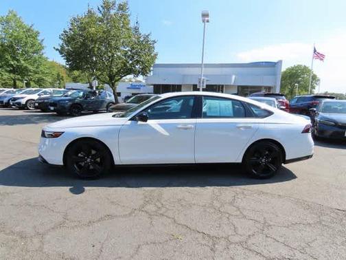 2024 Honda Accord Hybrid Base
