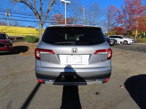 2021 Honda Pilot AWD Elite