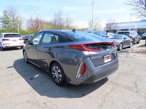 2022 Toyota Prius Prime XLE