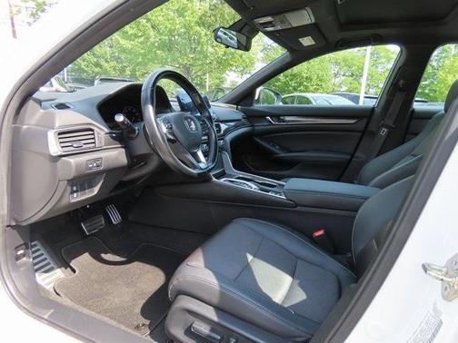 2019 Honda Accord Sport 2.0T