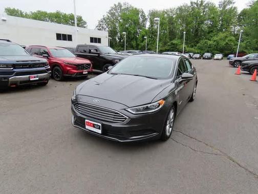 2018 Ford Fusion Energi SE Luxury