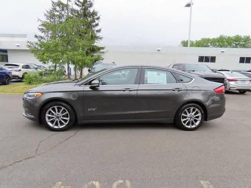 2018 Ford Fusion Energi SE Luxury