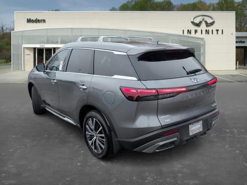 2025 INFINITI QX60 SENSORY