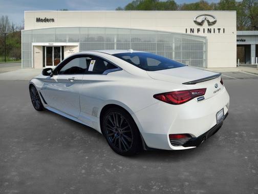 2017 INFINITI Q60 3.0T Sport
