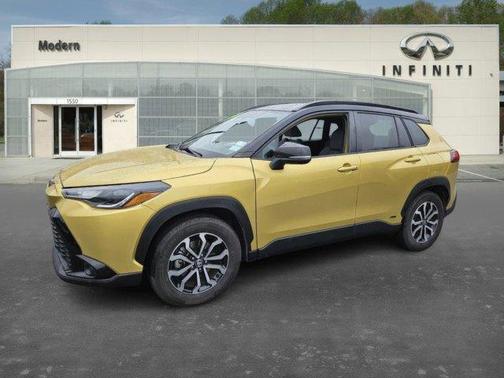 2023 Toyota Corolla Cross Hybrid SE