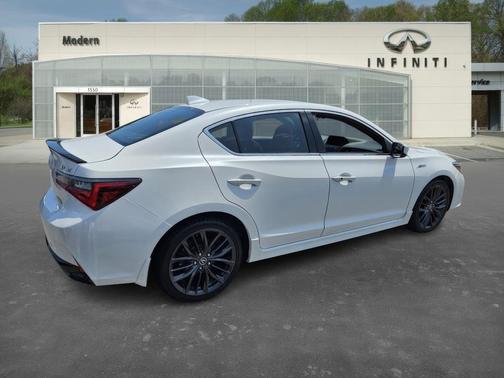 2022 Acura ILX Premium & A-SPEC Packages
