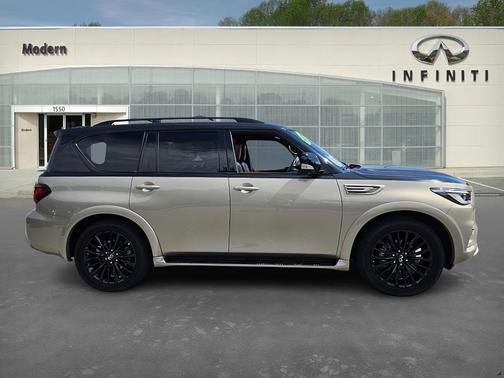 2024 INFINITI QX80 SENSORY