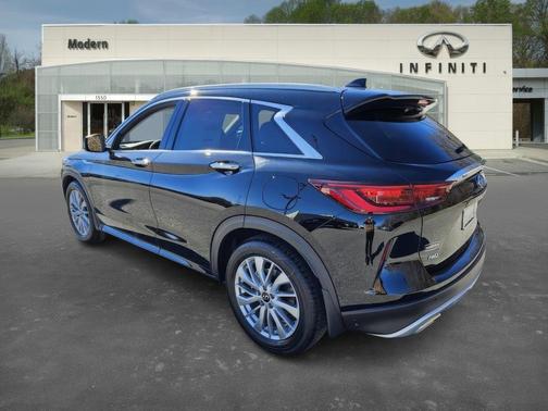 2025 INFINITI QX50 Luxe